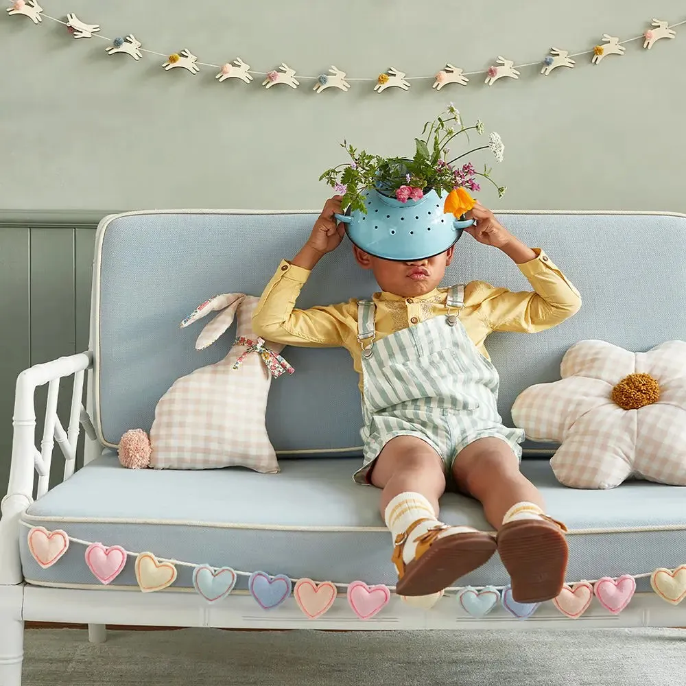 Pom Pom Daisy Cushion